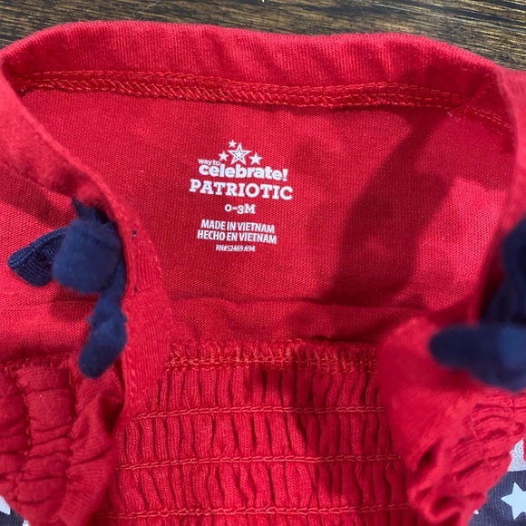 2 Rompers - Picture 5 of 5